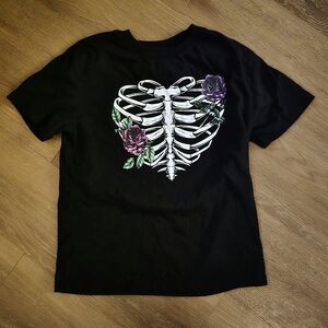 Scavenger Hunt Girls Medium Tshirt